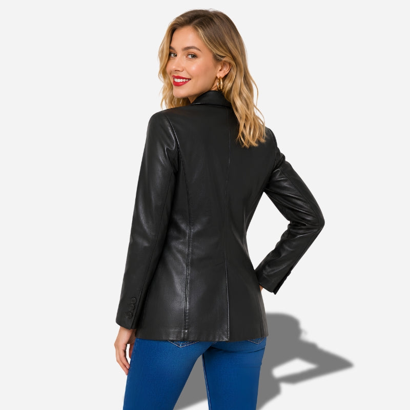 Blazer femme en cuir noir cintrée