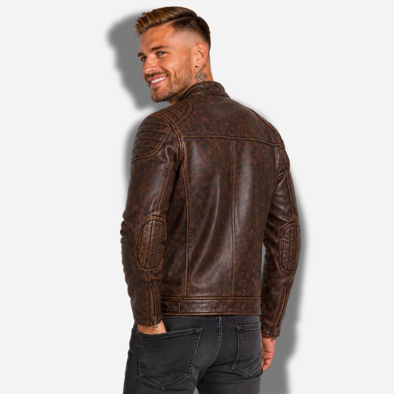 Veste en cuir homme marron vintage avec épaules matelassés