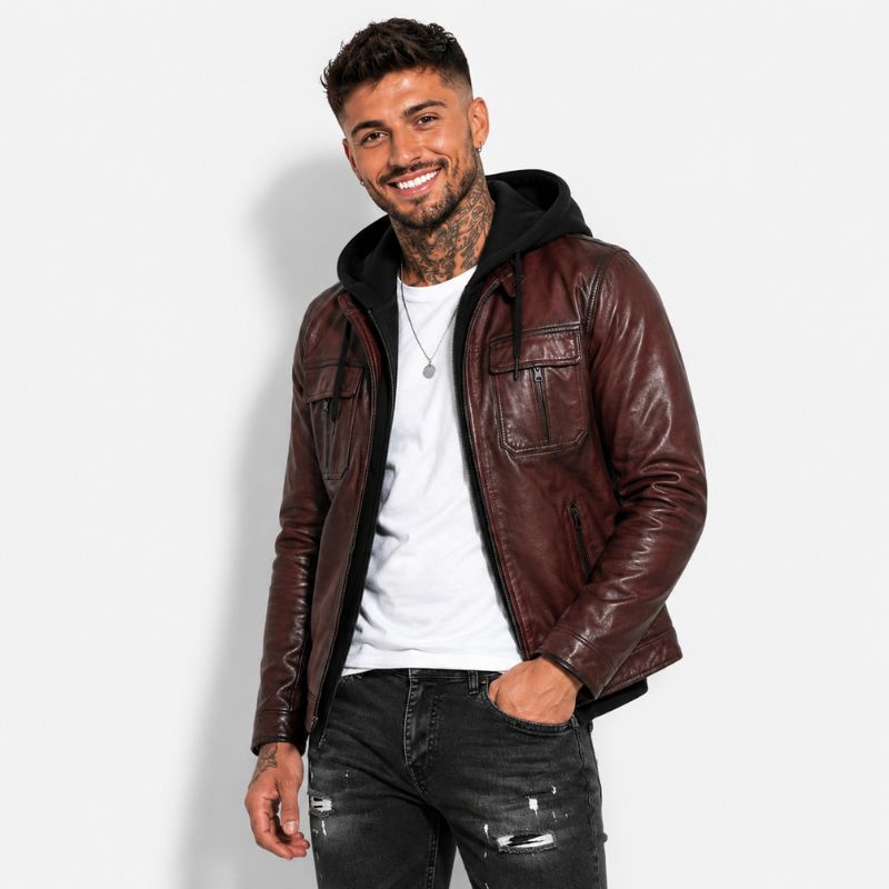 Veste en cuir pour homme marron avec poche sur la poitrine et col rond, en cuir de vachette véritable