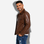 Veste en cuir homme marron avec poches sur la poitrine et col chemise, en cuir de vachette véritable