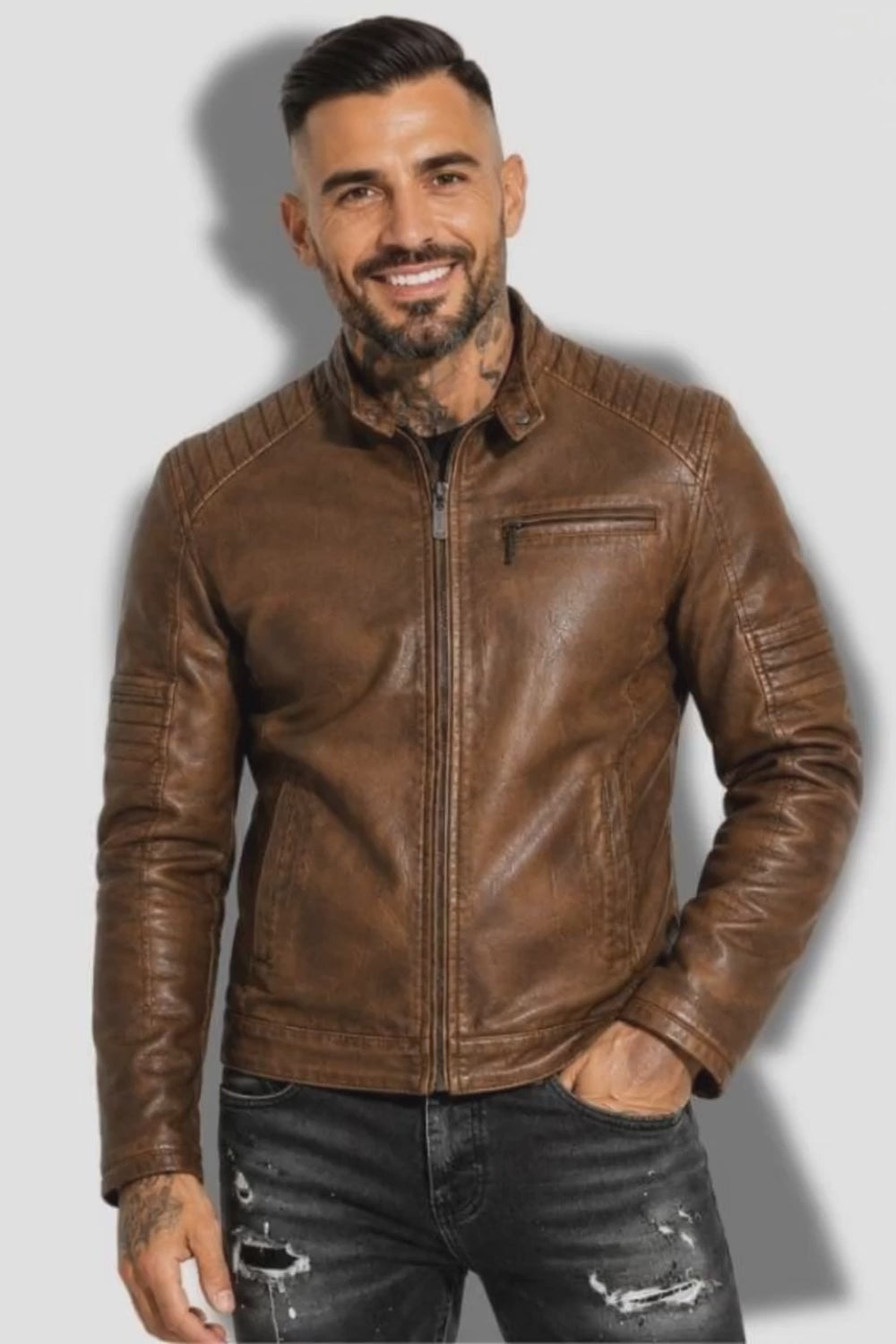 Veste en simili cuir marron pour homme style biker avec effets matelassé sur les épaules et sur les manches