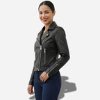 Veste en cuir courte pour femme
